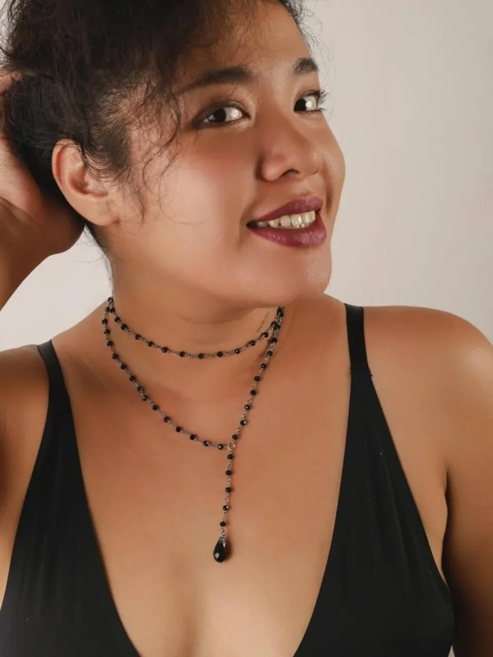 Gothic Layered Black Red Choker Necklace, Dainty Y Bead Teardrop Jewelry Gift